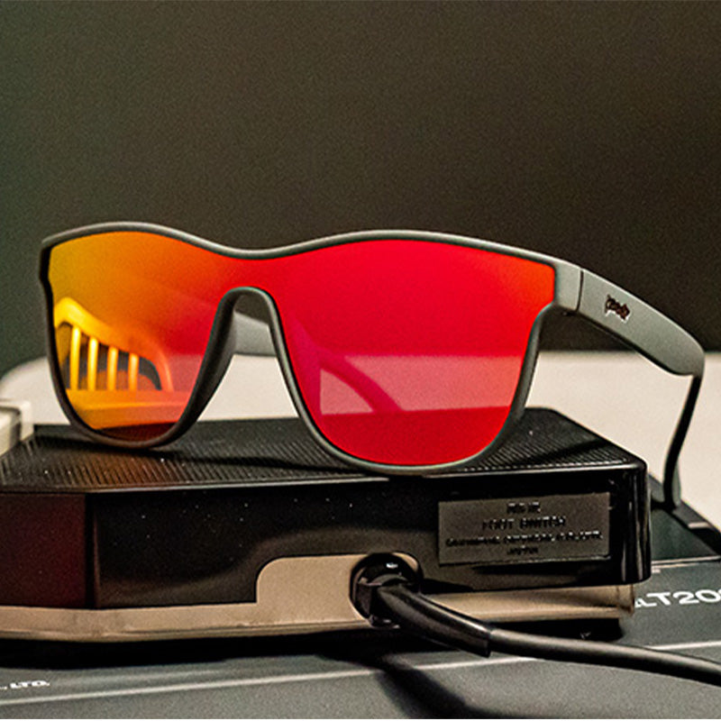 Voight-Kampff Vision-simple-goodr zonnebril-4-goodr zonnebril